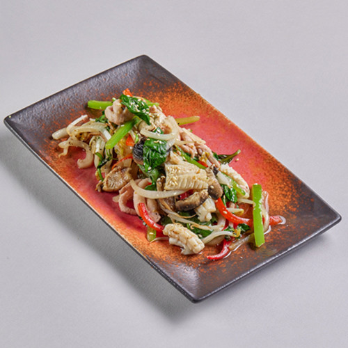 Лапша с морепродуктами в сливочном мисо-соусе